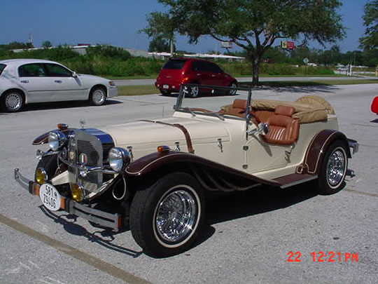 1929 Mercedes SSK replica 3000 Mi Front Engine 4 speed leather 